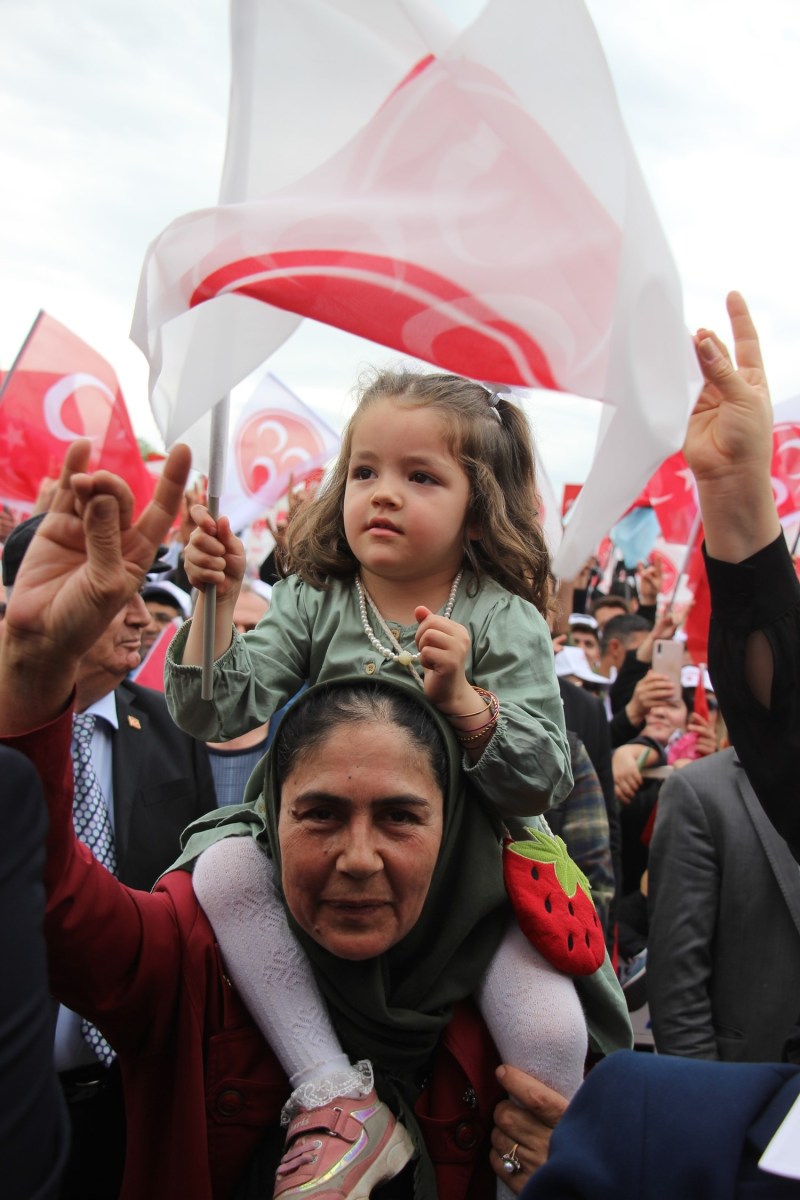 MHP GENEL BAŞKANI BAHÇELİ: "ASKERLERİMİZİ ŞEHİT EDENLER, KILIÇDAROĞLU'NUN YANINDADIR" "CHP VE İYİ PARTİ YÖNETİMİ PKK'YLA SADECE İTTİFAK HALİNDE DEĞİL, BU BÖLÜCÜ VE CANİ ÖRGÜTÜN YEDEĞİ HALİNE GELMİŞLERDİR" "14 MAYIS'TA TÜRKİYE YÜZYILI'NIN İLK ADIMINI ATACAĞIZ"