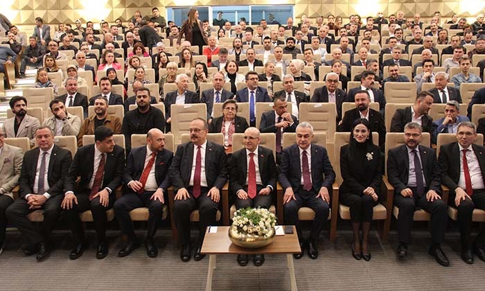 BAKAN ŞİMŞEK, AYDIN'DA TEMASLARDA BULUNDU