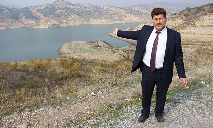 İKİZDERE BARAJI'NDAKİ DÜŞEN SU SEVİYESİ VATANDAŞLARI TEDİRGİN EDİYOR