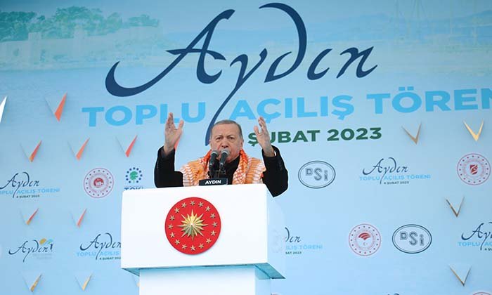 CUMHURBAŞKANI ERDOĞAN, AYDIN'DAN MEYDAN OKUDU "TÜRKİYE'NİN AYAĞINA PRANGALAR VURMAYI BAŞARAMAYACAKSINIZ" "TÜRKİYE YÜZYILI'NIN ÖNÜNE GEÇEMEYECEKSİNİZ"