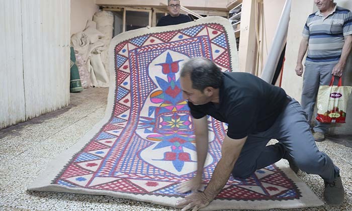 KEÇECİLİK MESLEĞİ DE TARİHE KARIŞIYOR ARTIK ÇOBANLARA DEĞİL, NOSTALJİ SEVENLER İÇİN ÇALIŞIYOR