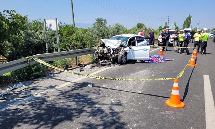 EMANET ALDIĞI OTOMOBİL SONU OLDU: 1 ÖLÜ