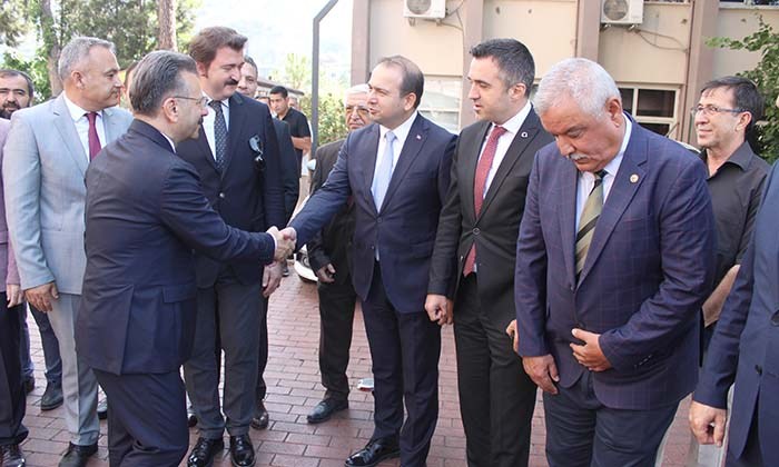 VALİ AKSOY, AYDIN'DAN ALKIŞLARLA UĞURLANDI