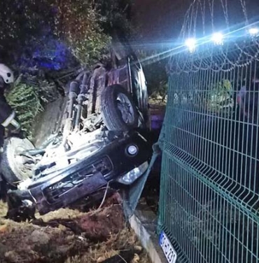 AYDIN'DA OTOMOBİL TAKLA ATTI: 2 YARALI