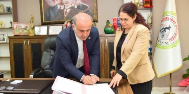 İNCİRLİOVA'DA VATANDAŞA TAPU KOLAYLIĞI