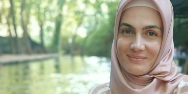 AYDINLI ÖĞRETMEN KANSERE YENİK DÜŞTÜ