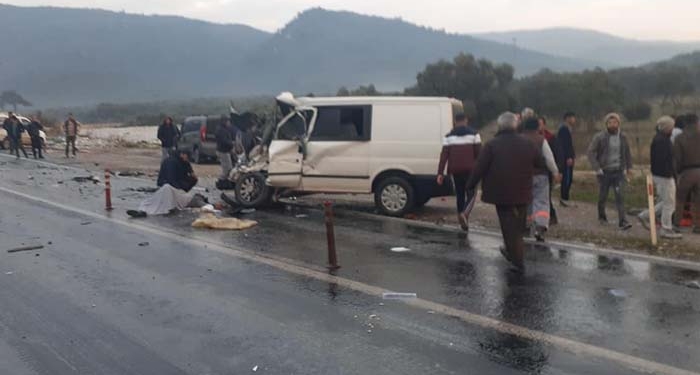 AYDIN'DA ZİNCİRLEME TRAFİK KAZASI: 1 ÖLÜ