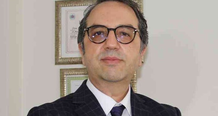 Bi̇li̇m Kurulu Üyesi̇'nden Omicron varyantı açıklaması