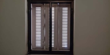 ÇALINMADIK BİR TEK MUTFAK PENCERESİ KALDI