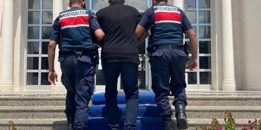 22 YIL CEZASI OLAN ŞAHIS JANDARMAYA TAKILDI