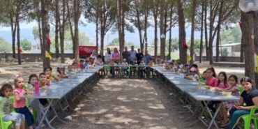 muhtar_icozden_kahraman_ilkokuluna_yaza_merhaba_piknigi_h8825_9cf32