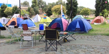 OTEL FİYATLARI ARTTI ÇADIRCILARIN YÜZÜ GÜLDÜ EKONOMİK TATİL YAPMAK İSTEYENLER, ÇADIRA KOŞUYOR