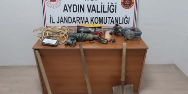 KAÇAK KAZIYA HAZIRLIK YAPIYORLARDI, KAZAMADAN YAKALANDILAR JANDARMA EKİPLERİNDEN KAÇAK KAZI OPERASYONU: 6 GÖZALTI