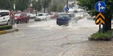 AYDIN'IN KIYI KESİMLERİNE SAĞANAK YAĞIŞ UYARISI