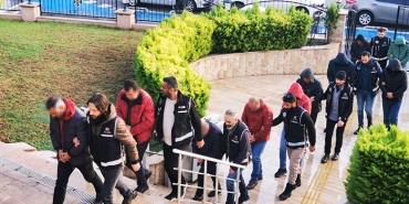 MARMARİS GÜMRÜK MÜDÜRLÜĞÜ'NDE RÜŞVET OPERASYONU YAKALANAN 10 ŞÜPHELİ ADLİYEYE SEVK EDİLDİ