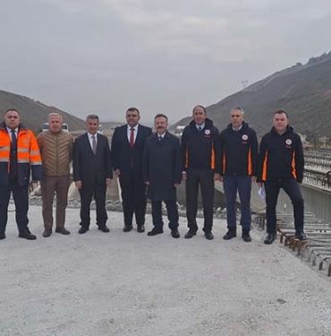 163 KİLOMETRELİK OTOYOL İÇİN, 3 BİN 500 İŞÇİ ARI GİBİ ÇALIŞIYOR AYDIN-DENİZLİ OTOYOLUNDA ÇALIŞMALAR TAM GAZ DEVAM EDİYOR