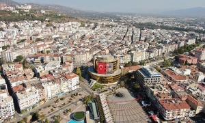 SON 1 AYDA BİN YABANCI AYDIN'A YERLEŞTİ AYDIN'DA İKAMET İZNİ ALAN 11 BİN YABANCI YAŞIYOR
