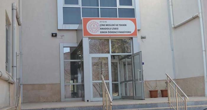 5ce1816cd8792659993591eca05ac23e