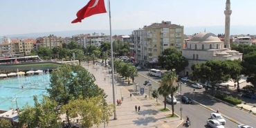 TÜİK ÖLÜM İSTATİSTİKLERİNİ AÇIKLADI: HER 100 ÖLÜMÜN 56'SI ERKEKLERDEN OLUŞUYOR AYDINLILARI EN ÇOK DOLAŞIM SİSTEMİ RAHATSIZLIKLARI ÖLDÜRÜYOR