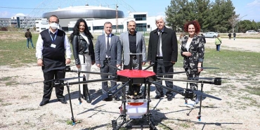 İLK YERLİ TARIMSAL İNSANSIZ HAVA ARACI (TİHA) TANITILDI