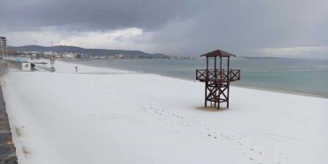 KAR YAĞMADI AMA ÇEŞME BEYAZA BÜRÜNDÜ