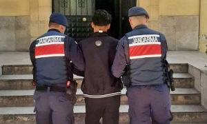 JANDARMA EKİPLERİ HIRSIZLIK OLAYLARINI AYDINLATTI