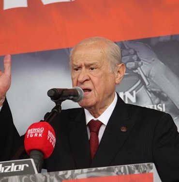 MHP GENEL BAŞKANI BAHÇELİ: "ASKERLERİMİZİ ŞEHİT EDENLER, KILIÇDAROĞLU'NUN YANINDADIR" "CHP VE İYİ PARTİ YÖNETİMİ PKK'YLA SADECE İTTİFAK HALİNDE DEĞİL, BU BÖLÜCÜ VE CANİ ÖRGÜTÜN YEDEĞİ HALİNE GELMİŞLERDİR" "14 MAYIS'TA TÜ