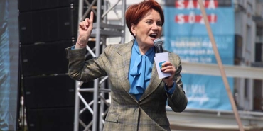 İYİ PARTİ GENEL BAŞKANI AKŞENER: "MENDERES'İN MEZARINI ÇAKIRBEYLİ'YE GETİRMEK BOYNUMUN BORCUDUR" "ÇILDIR HAVAALANI'NI SİVİL UÇUŞA AÇACAĞIZ" "AYDIN'A TARIM SEKTÖRÜ İÇİN BÜYÜK FUAR ALANI YAPACAĞIZ"