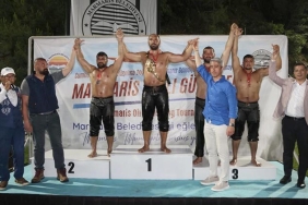 MARMARİS YAĞLI GÜREŞLERİNİN BAŞ PEHLİVANI ALİ GÜRBÜZ OLDU