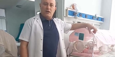 DOKTORLAR 3 GÜNLÜK BEBEĞE ANJİYO YAPTI