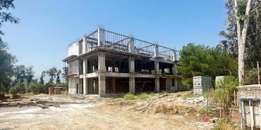 ÇİNE'DE GENÇLİK MERKEZİ VE YÜZME HAVUZU ÇALIŞMALARI HIZ KESMİYOR