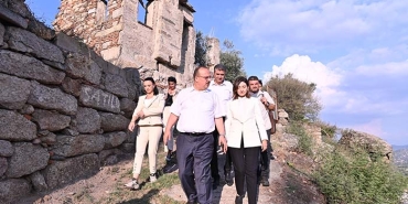 VALİ CANBOLAT ÇİNE VE KARPUZLU'DA İNCELEMELERDE BULUNDU