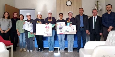 KARPUZLU'DA DERECEYE GİREN LİSE ÖĞRENCİLERİ ÖDÜLLENDİRİLDİ