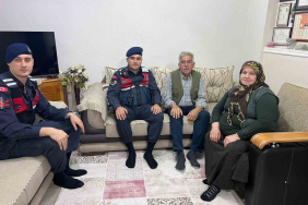 ÇİNE'DE JANDARMA EKİPLERİ ŞEHİT AİLELERİNİ UNUTMADI