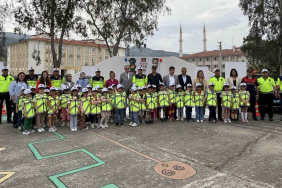 ÇİNE’DE ANAOKULU ÖĞRENCİLERİNE TRAFİK EĞİTİMİ VERİLDİ