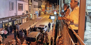 ÇİNE'DE HAC YOLCULARI DUALARLA UĞURLANDI