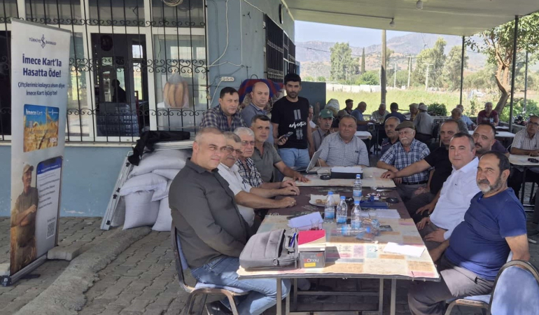İş Bankası Çine Şubesi çiftçilerle buluşmaya devam ediyor