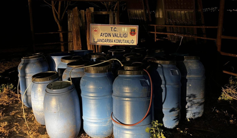 Yeni yıl öncesi 6 ton sahte alkol ele geçirildi