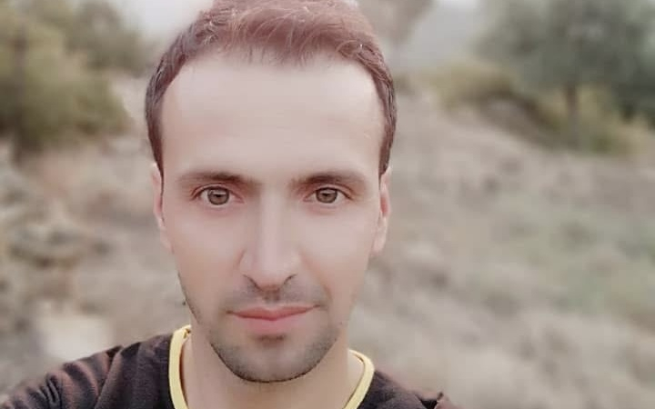 Ecel onu çalışırken yakaladı