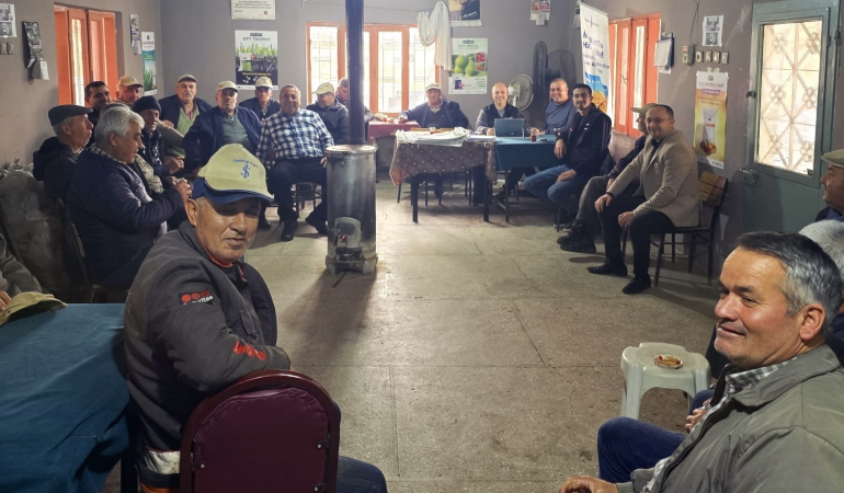 Türkiye İş Bankası Çine Şubesi, Doğanyurt Mahallesi’nde çiftçilerle buluştu