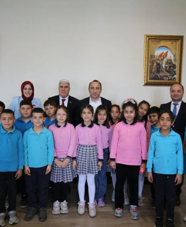 MİNİKLER KAYMAKAMLIKTA KAMU YÖNETİMİNİ YERİNDE ÖĞRENDİ