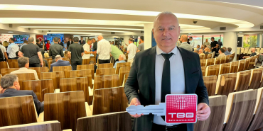 BAŞKAN MEHMET KIVRAK TÜRKİYE BELEDİYELER BİRLİĞİ ARAÇ TESLİM TÖRENİ (4)